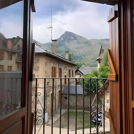 Casa Sendacomodidad Y Descanso Sallent De Gallego Ngoại thất bức ảnh