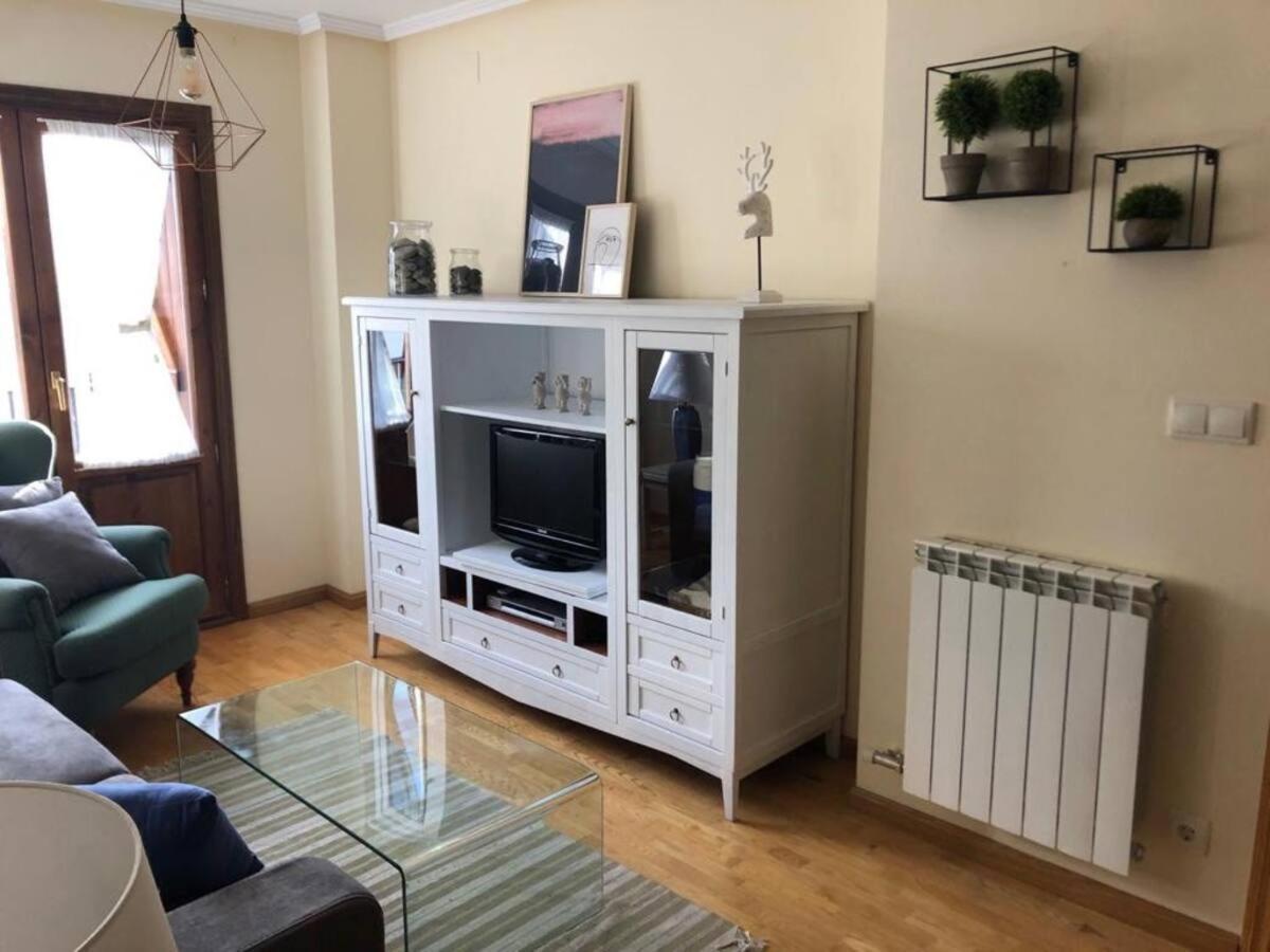 Casa Sendacomodidad Y Descanso Sallent De Gallego Ngoại thất bức ảnh